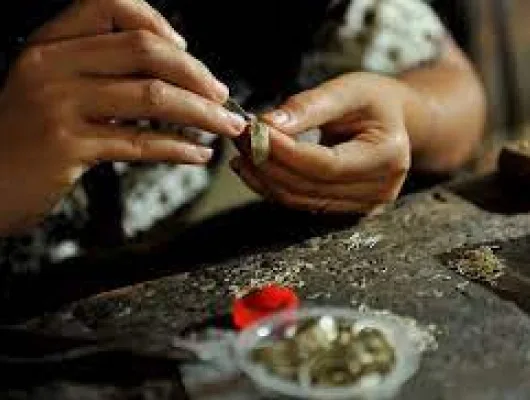 Celuk-Village-530x400