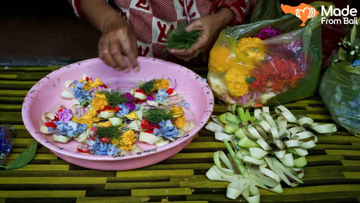 The Art Of Balinese Offerings What Tourists Need To Know About Canang Sari